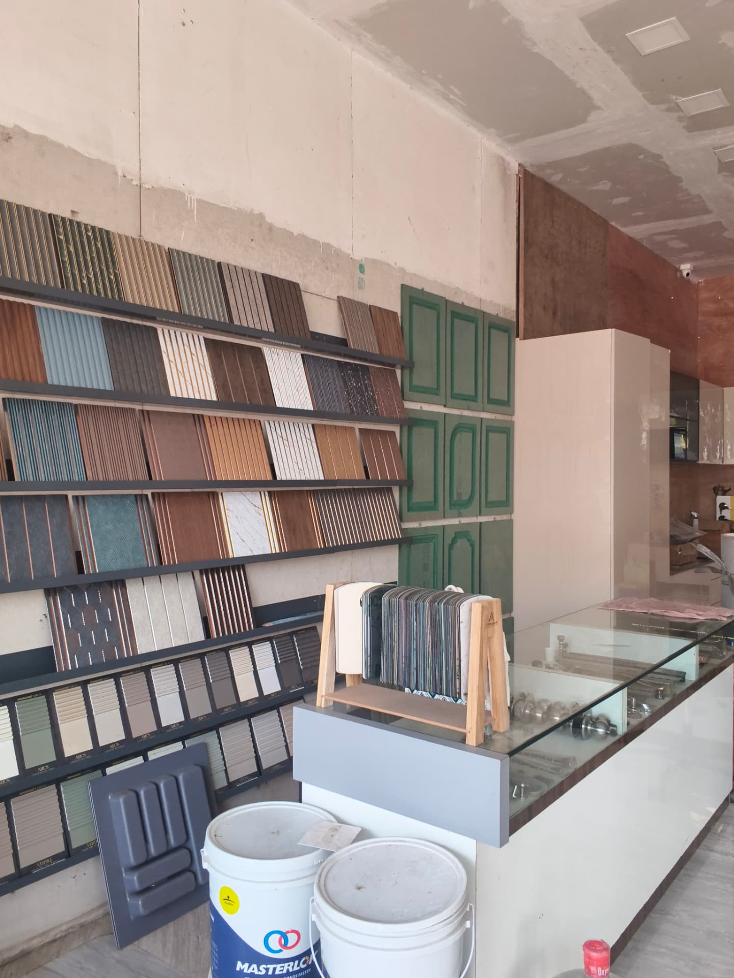 Interior materials and hardware showroom display